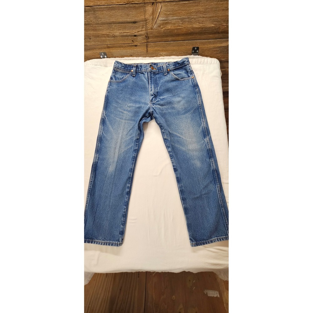 *See Measurements*Wrangler 13MWZ Cowboy Cut Straight Leg Western Jeans